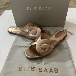 Elie Saab Flat Sandals Giselle Shoes Laminated Goat Cut Out Curl Slide Size 37